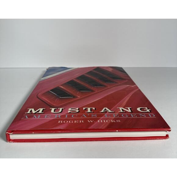 Mustang by Roger Hicks (1991, Hardcover) FORD MUSTSTANG Book 1st Edition - Picture 4 of 11